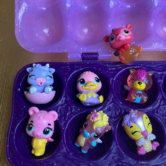 Hatchimals Bundle - Picture 2 of 3